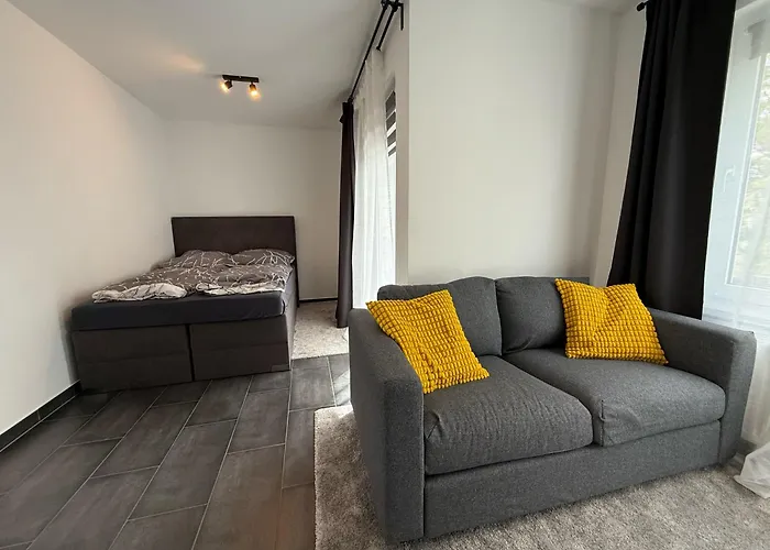 Einzimmer -appartement Mit Kueche & Balkon, Kolbergring * Obernkirchen